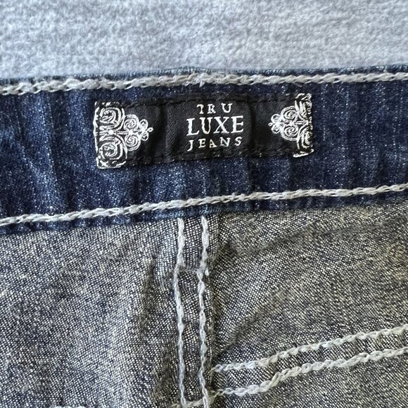 NWT Tru Luxe Womens 14 Madrid Bootcut Jeans Embellished Pockets Edgy Cowgirl - Picture 4 of 10